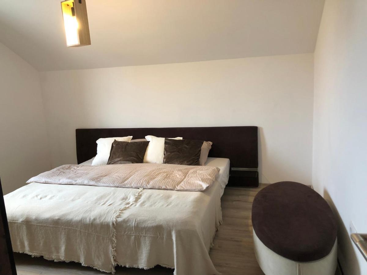 Apartamento Garden House Kranj Exterior foto
